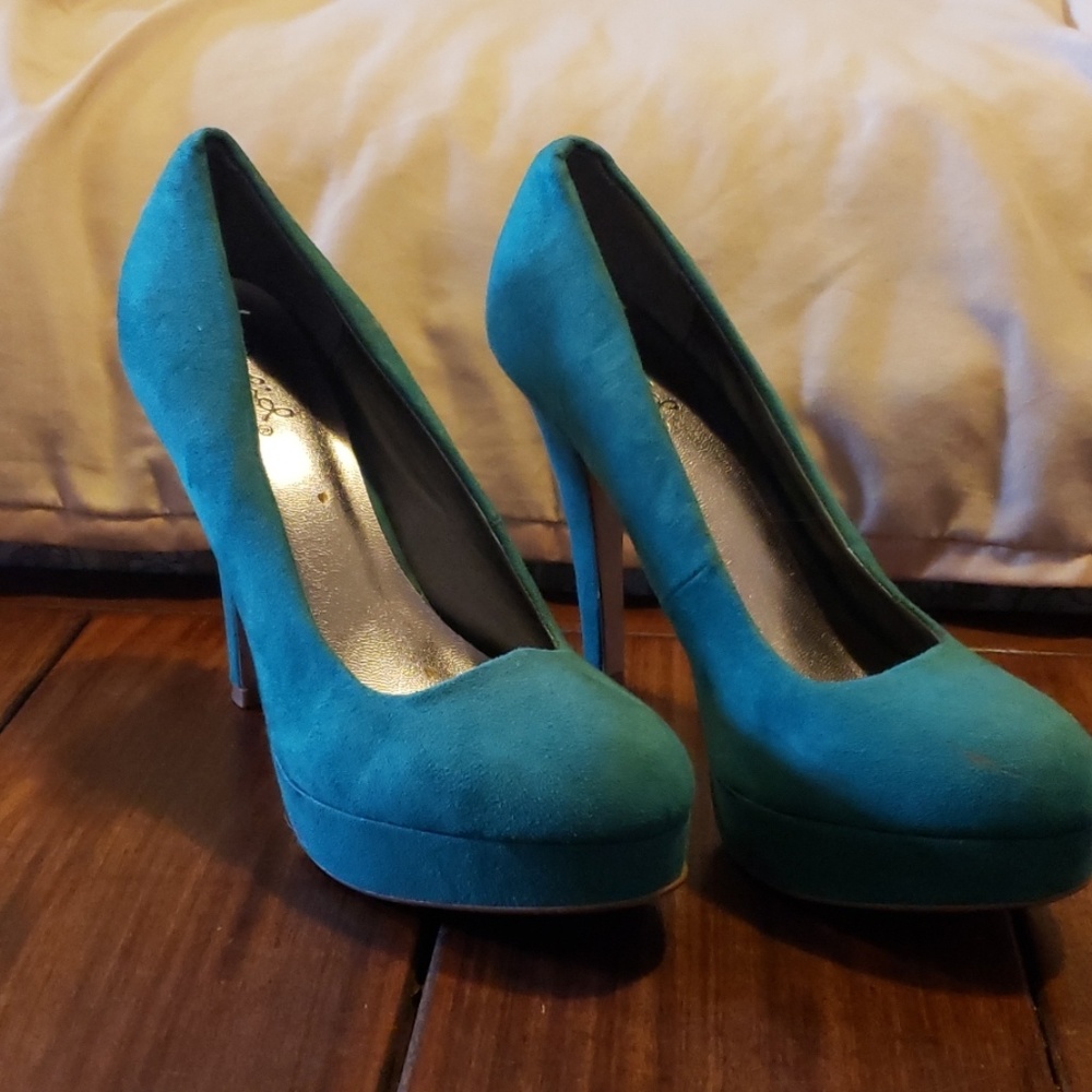Teal Qupid heels